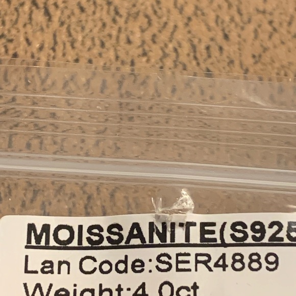 Silver moissanite diamond Earrings - Picture 2 of 6